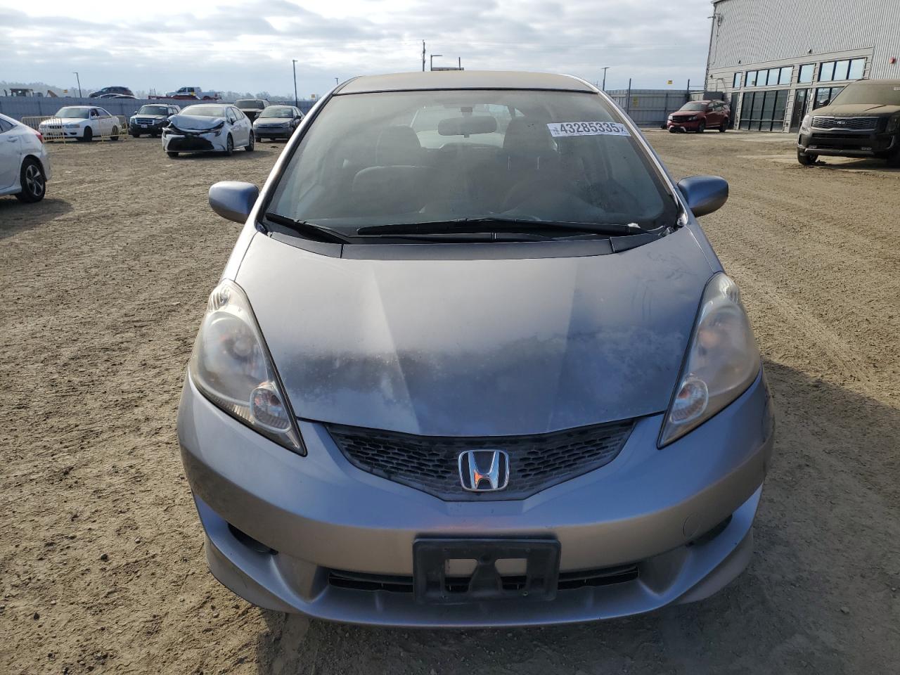 2009 Honda Fit - Image 5