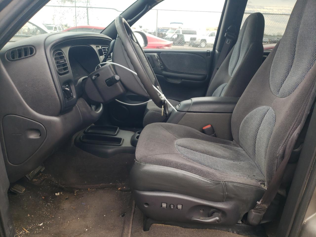 2000 Dodge Durango VIN: 1B4HR28Y3YF280758 Lot: 89098875