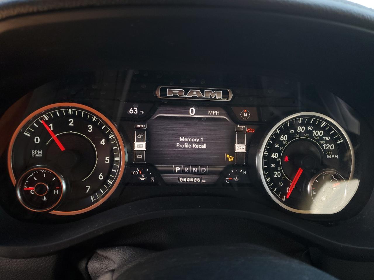 2021 RAM 1500 - Image 9