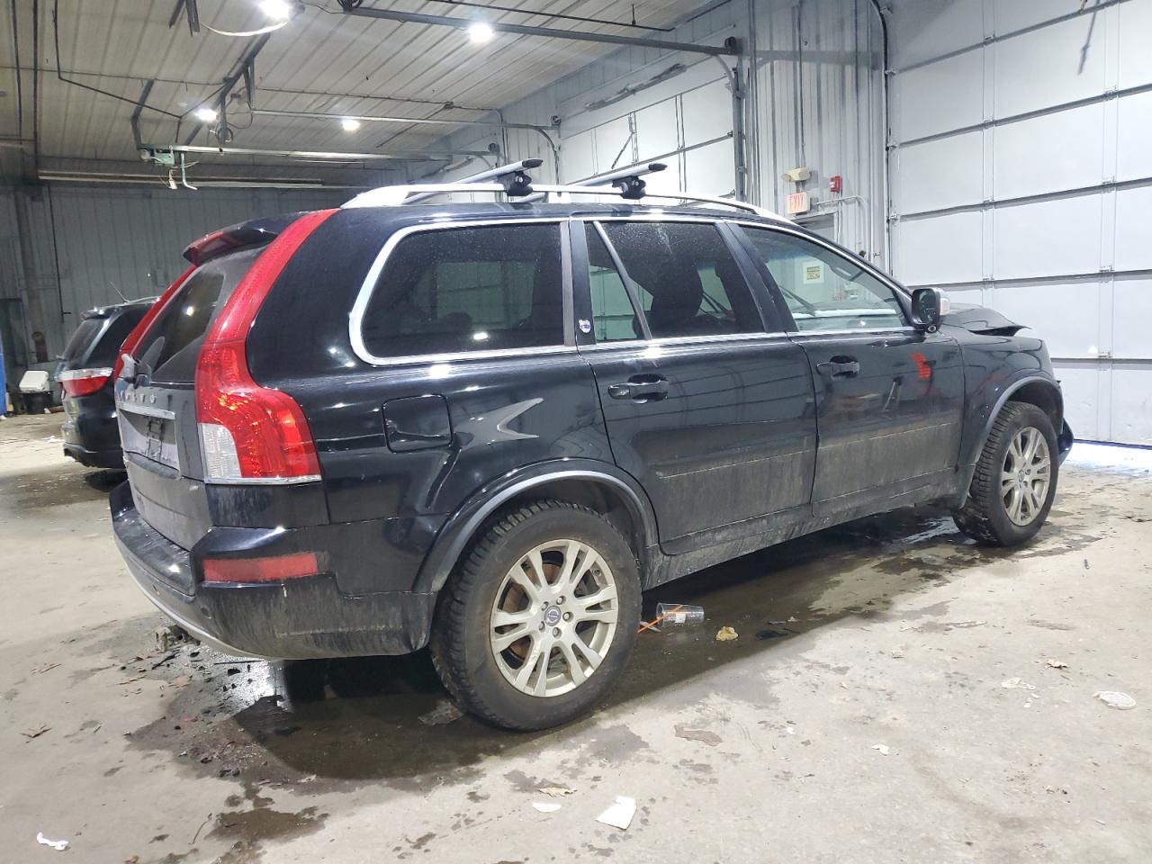 2014 Volvo XC90 - Image 3