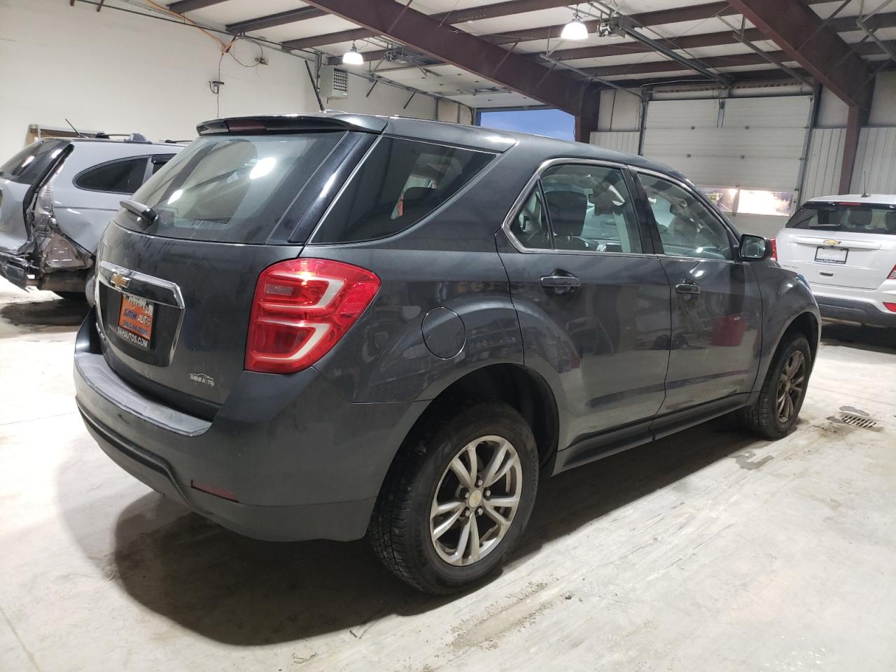2017 Chevrolet Equinox - Image 3