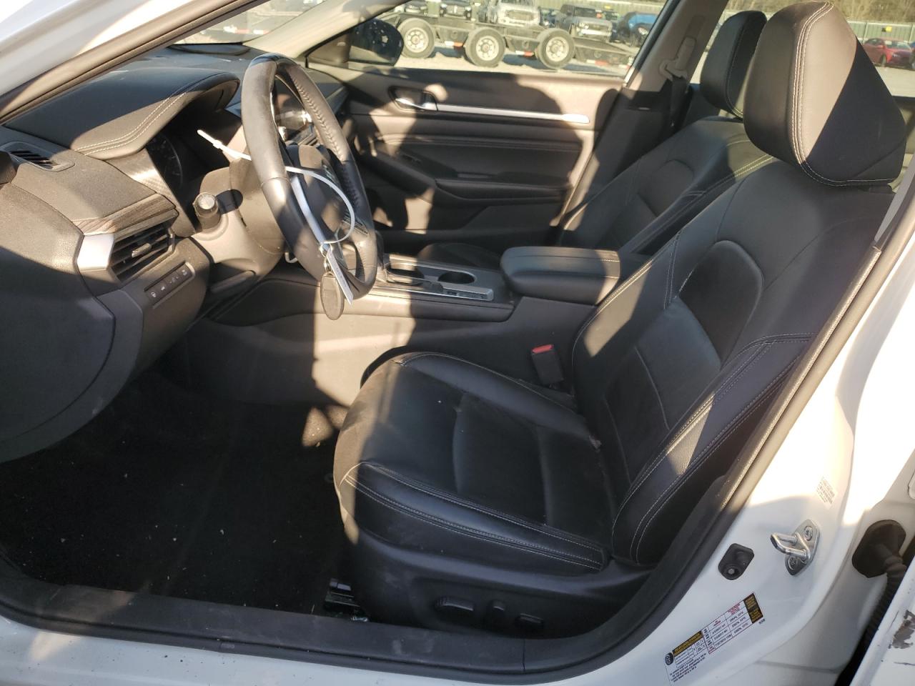 2019 Nissan Altima - Image 7
