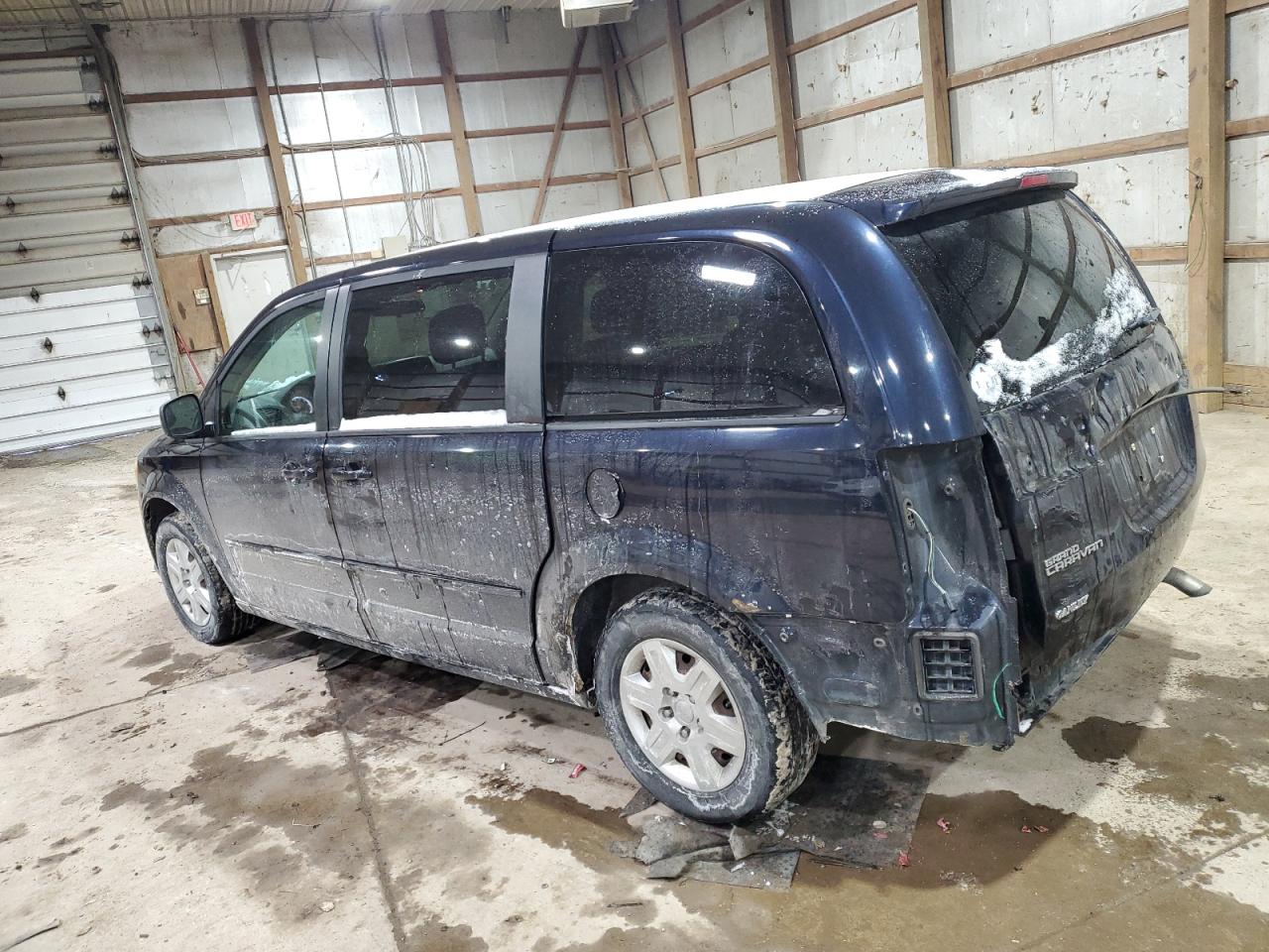 2011 Dodge Caravan - Image 2