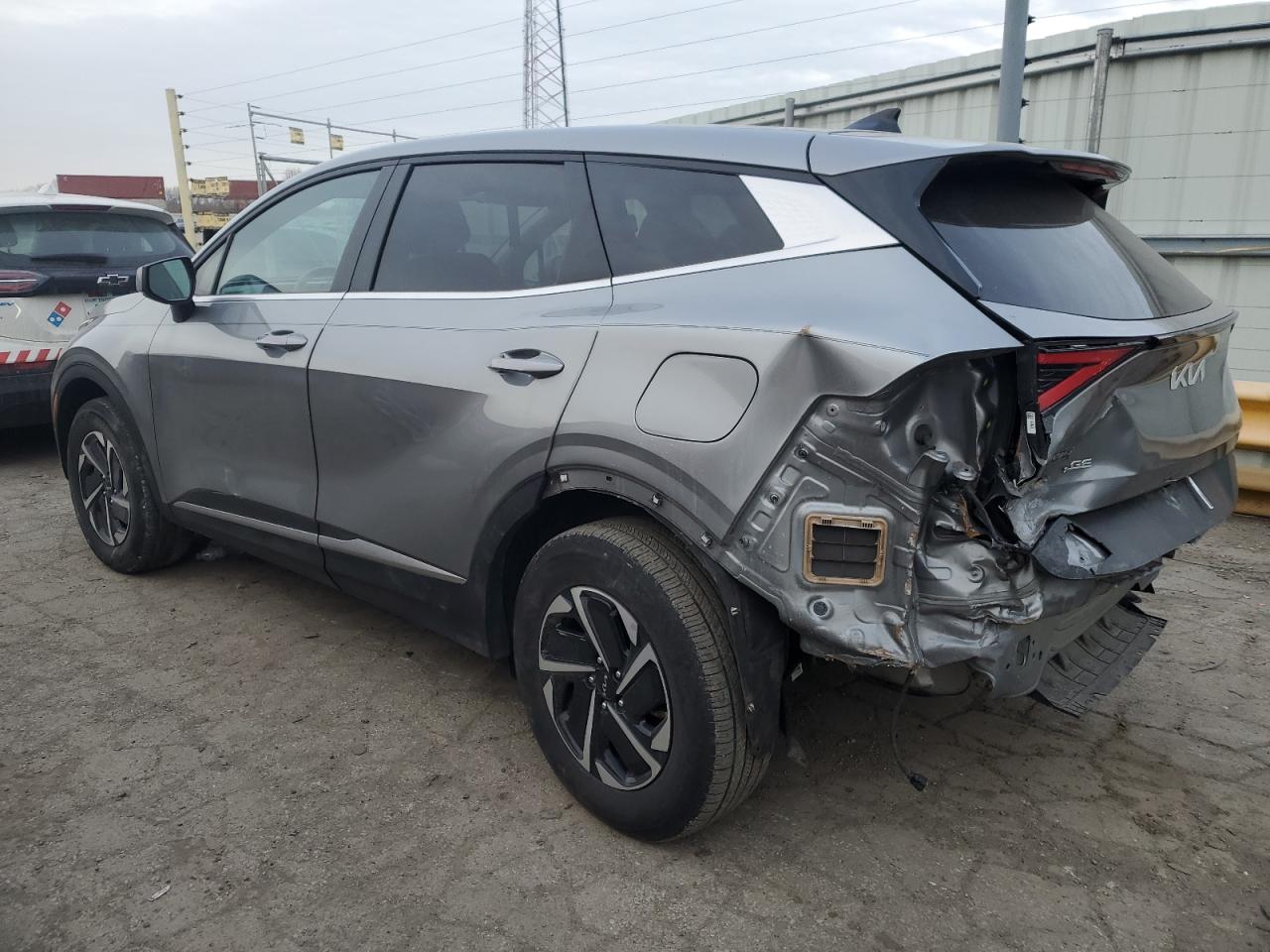 2023 Kia Sportage - Image 2