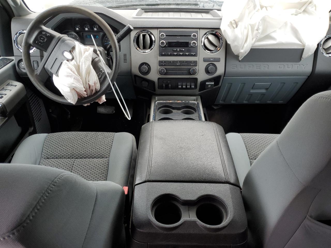 2013 Ford F350 - Image 8