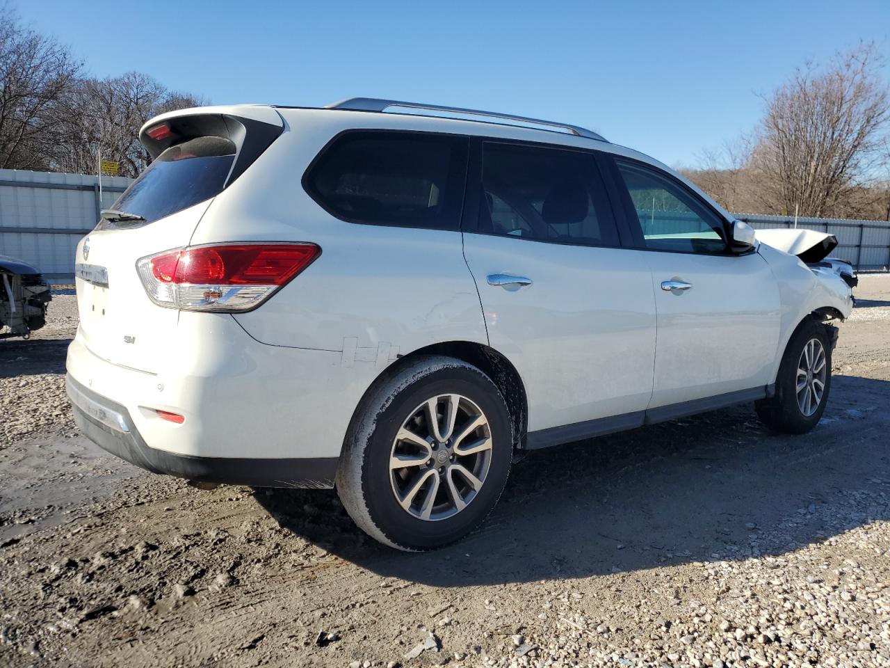5N1AR2MN4GC610077 NISSAN PATHFINDER 2016