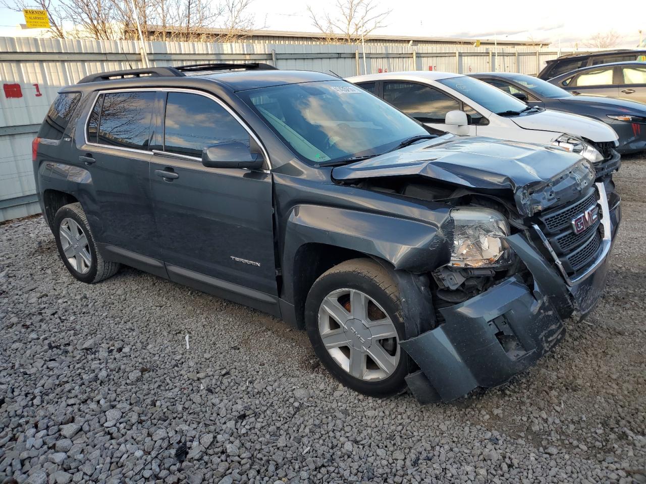 2010 GMC Terrain - Image 4