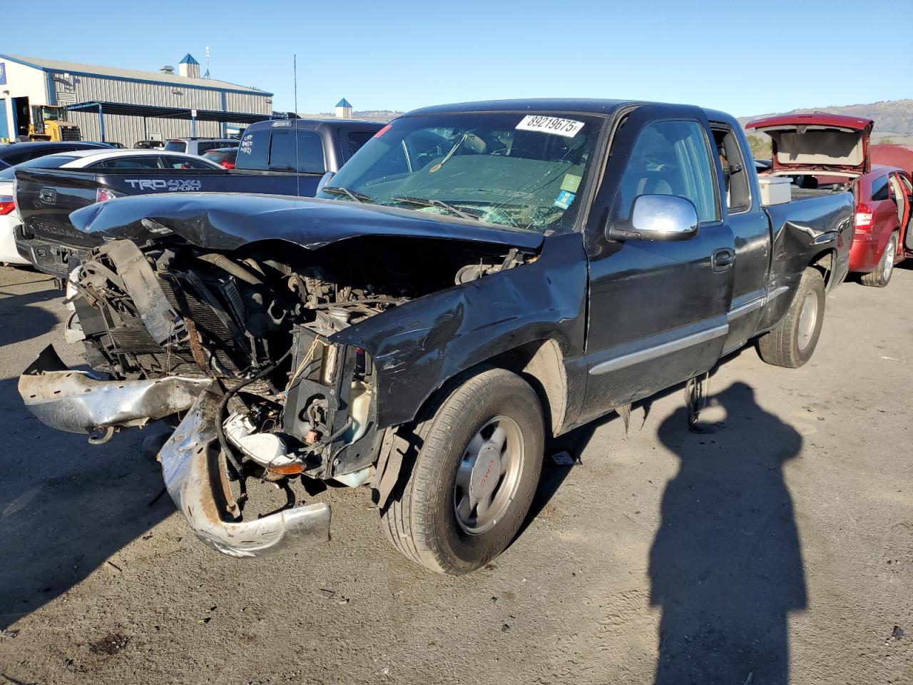 2002 GMC Sierra - Image 1