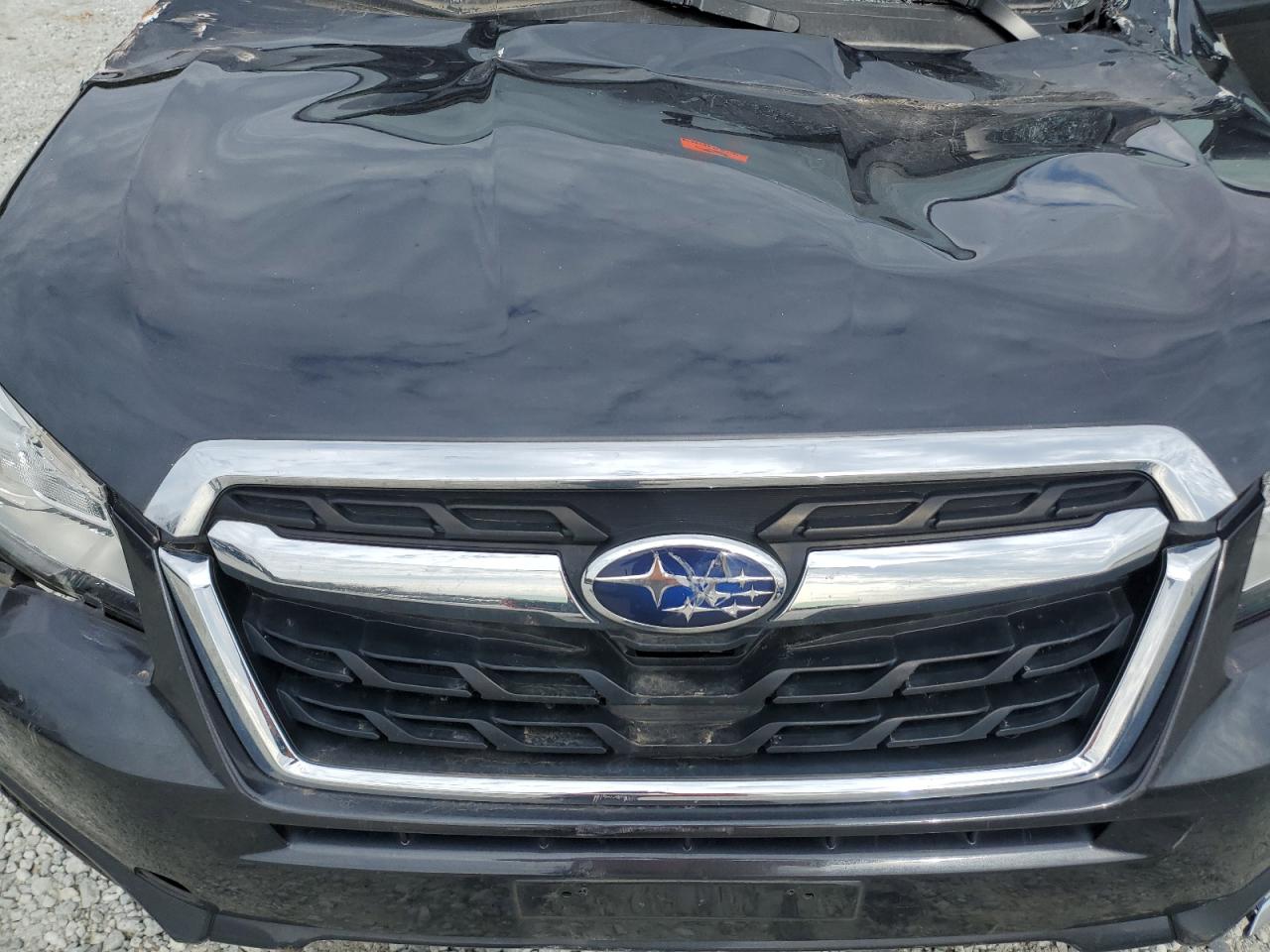 2017 Subaru Forester - Image 12