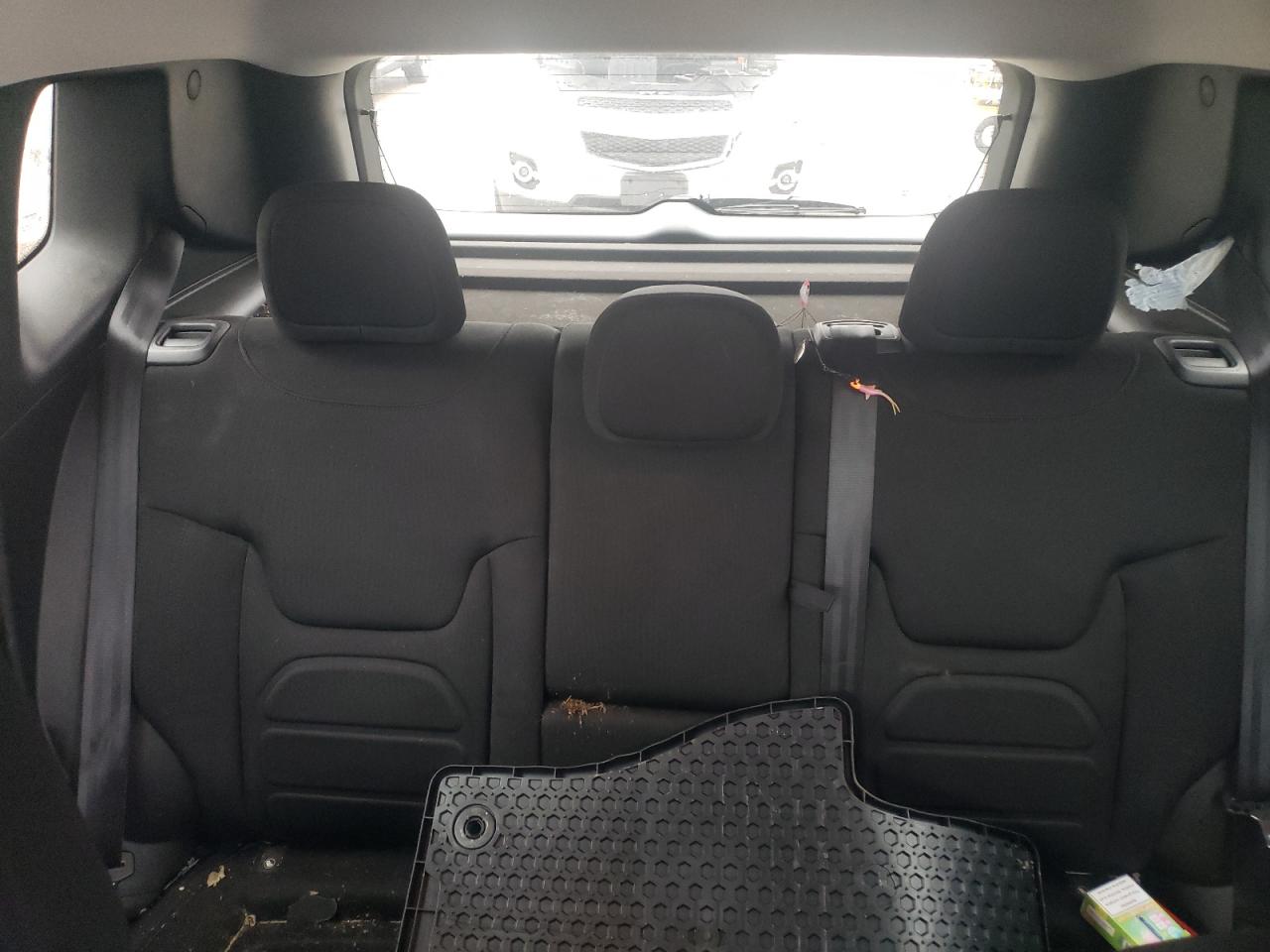 2021 Jeep Renegade - Image 10