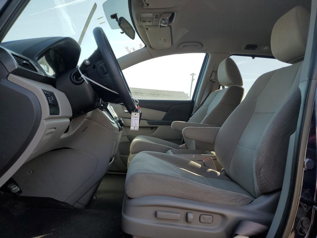 2015 Honda Odyssey - Image 7