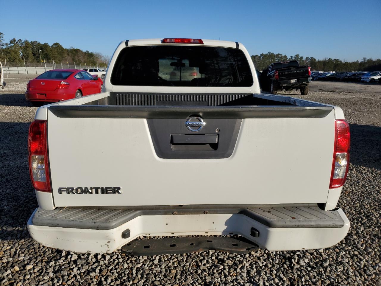 2017 Nissan Navara (Frontier) - Image 6
