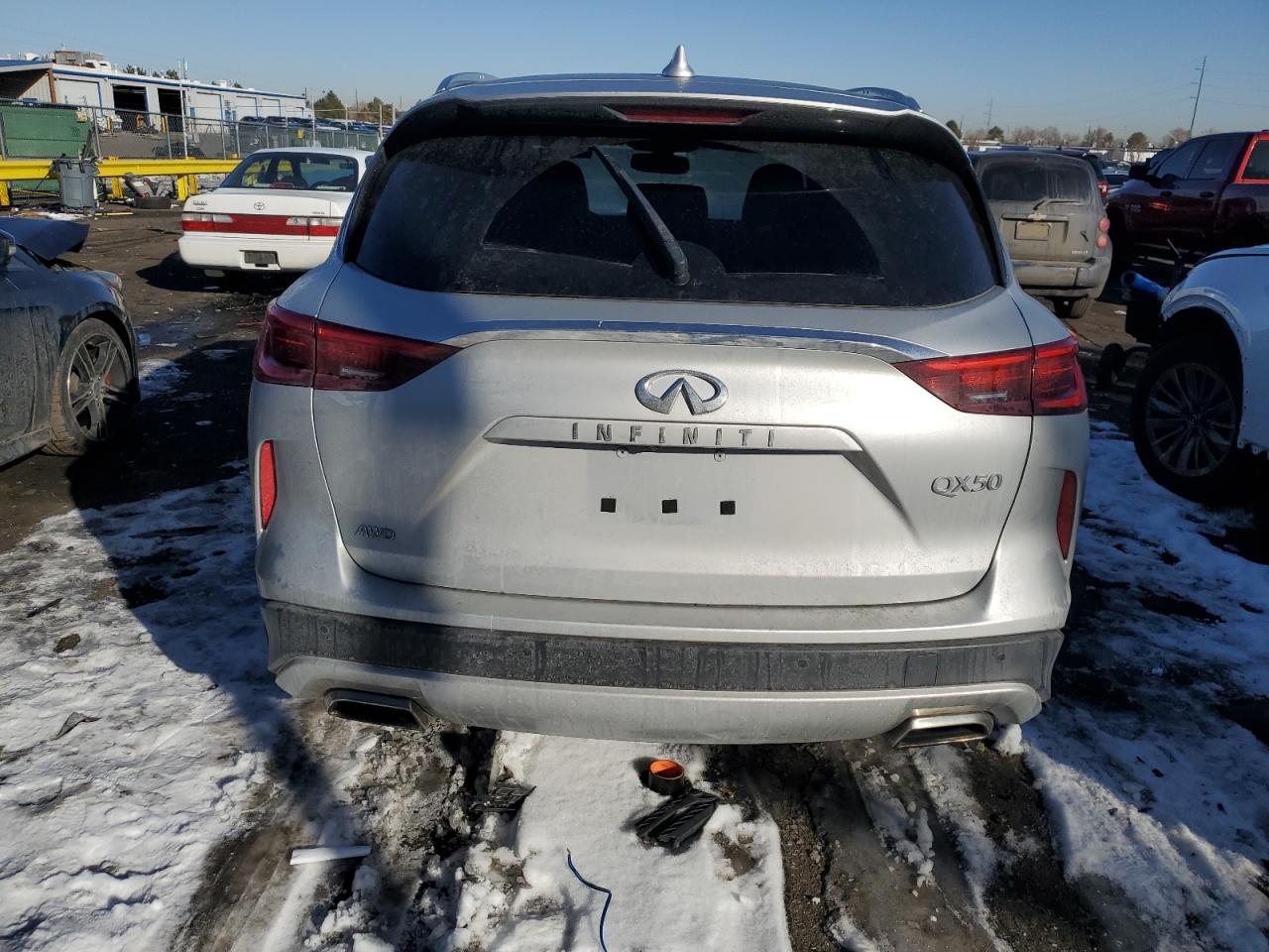 2021 Infiniti QX50 - Image 6