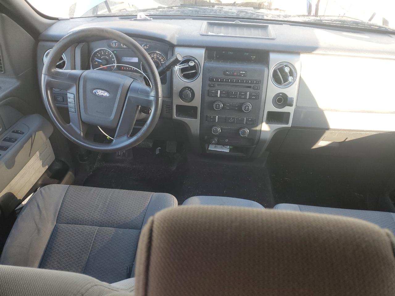 2011 Ford F-150 - Image 8