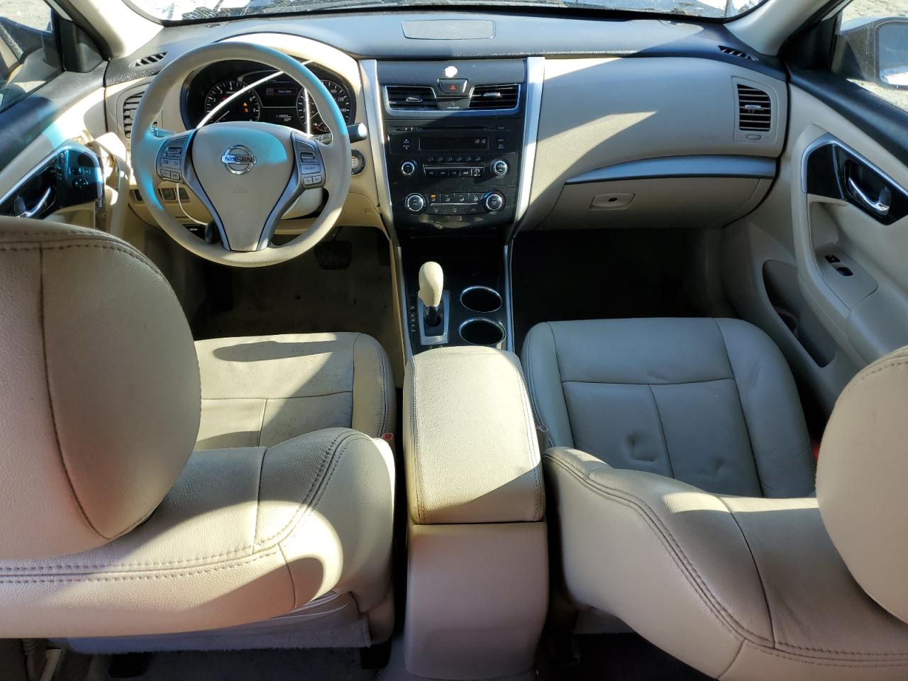 2014 Nissan Altima - Image 8