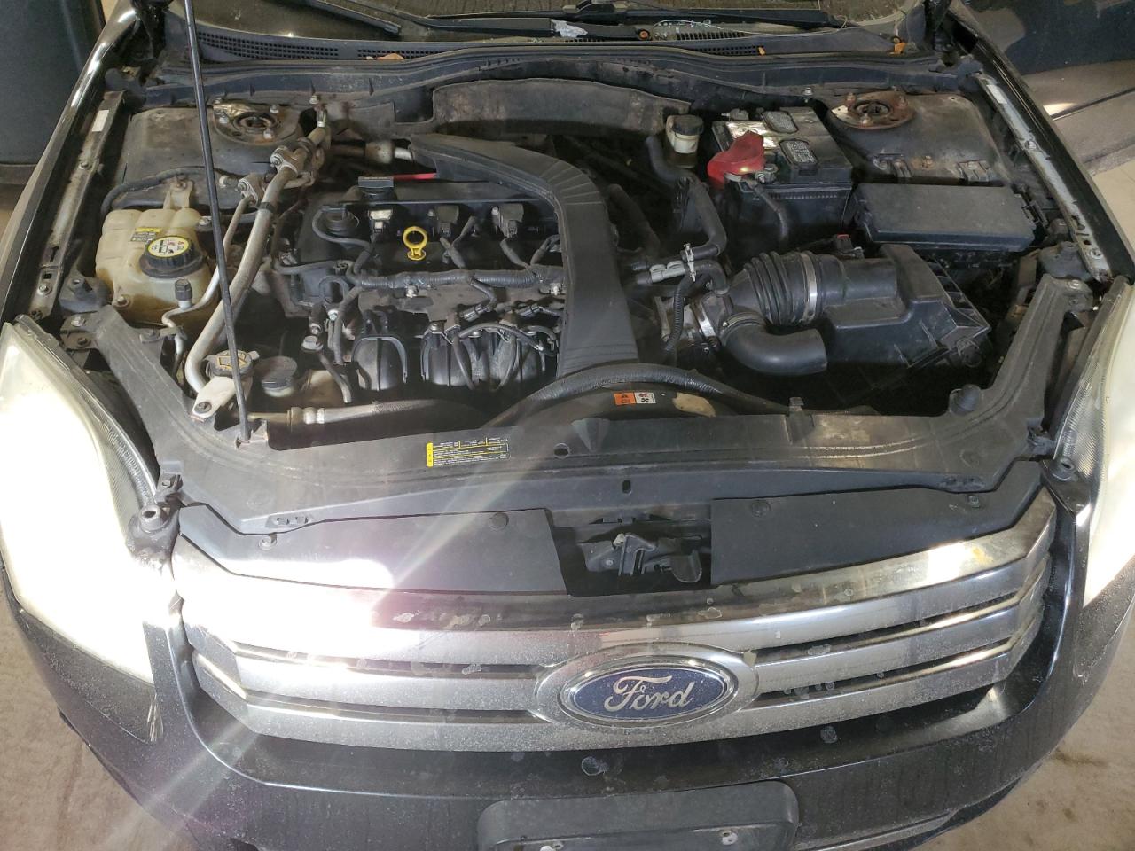 2009 Ford Fusion - Image 12