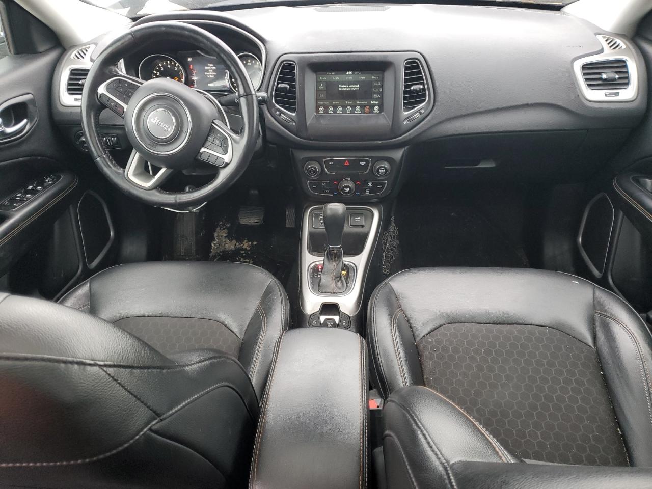2018 Jeep Compass - Image 8