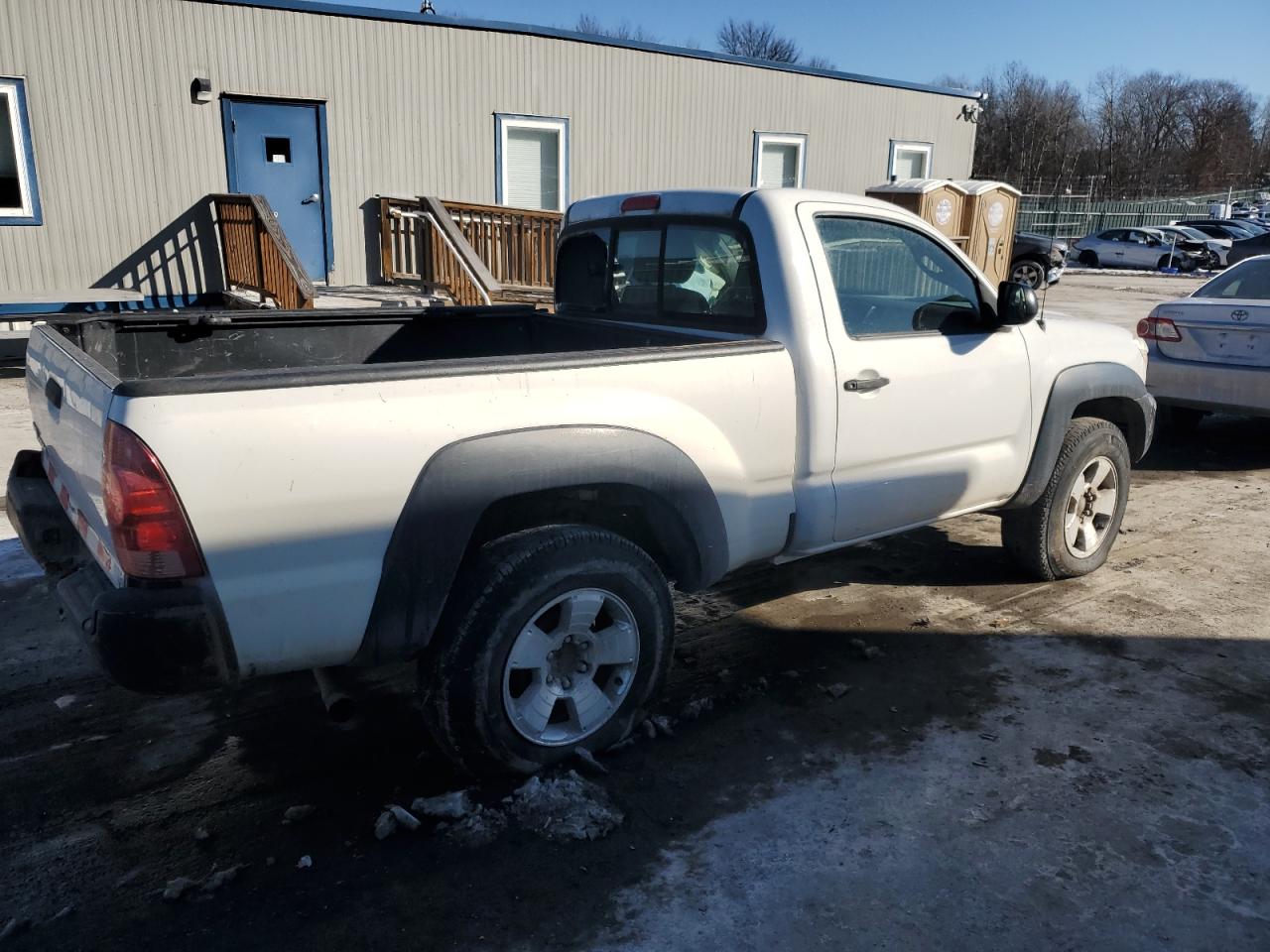 2014 Toyota Tacoma - Image 3
