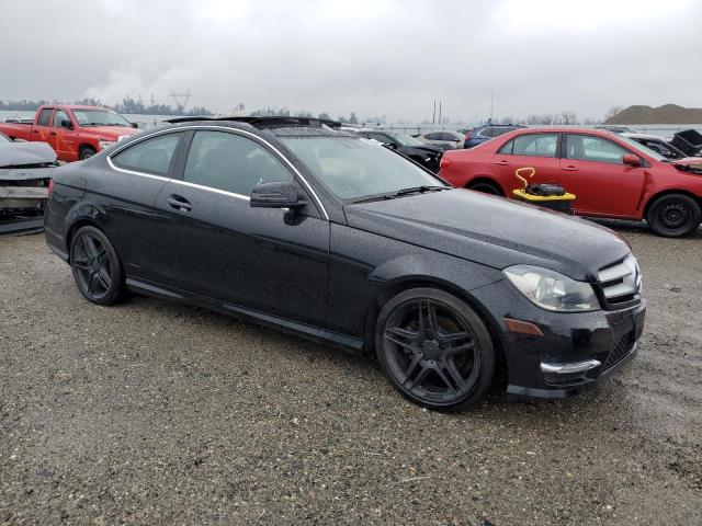  MERCEDES-BENZ C-CLASS 2013 Czarny