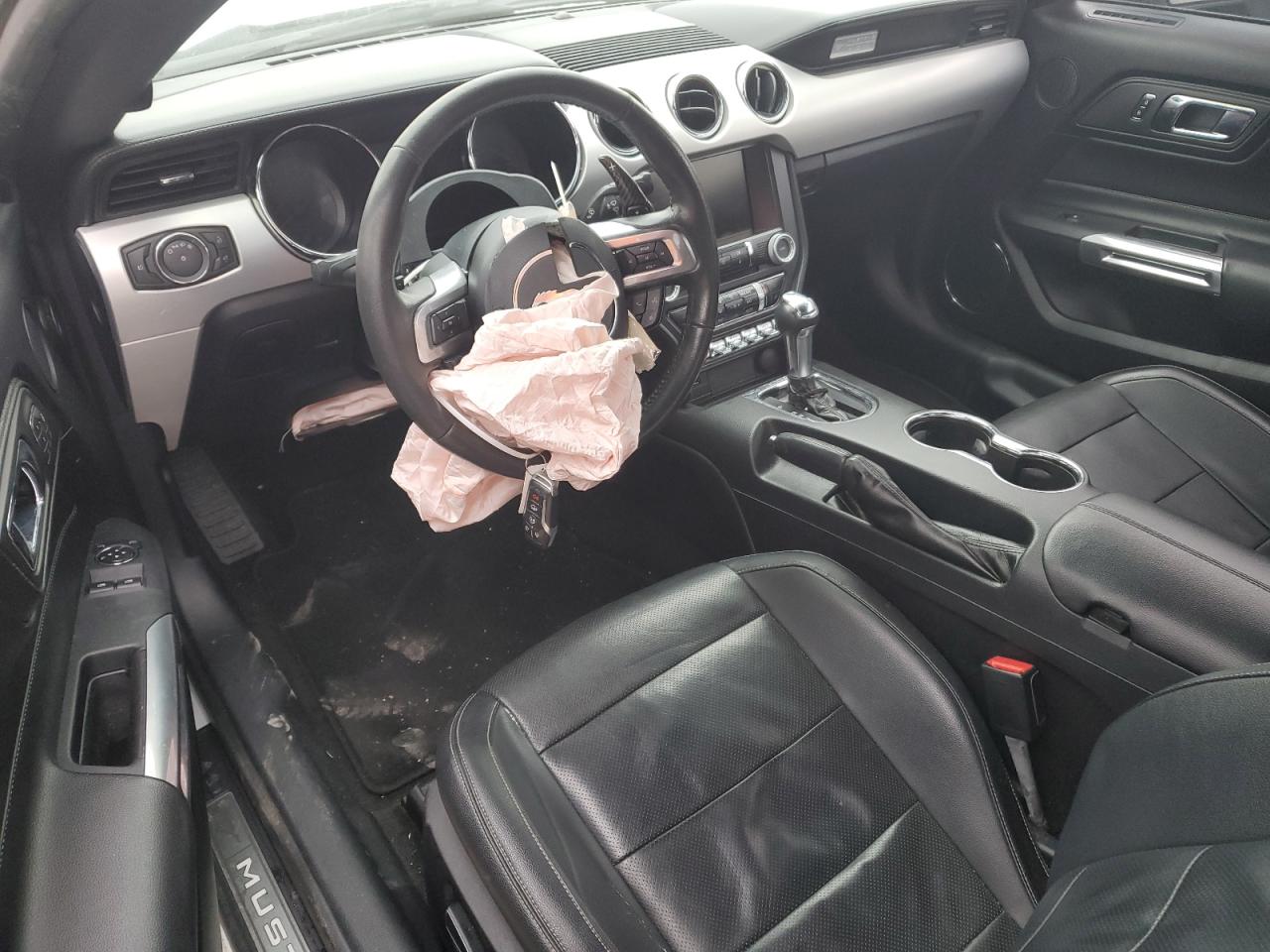 2015 Ford Mustang - Image 8