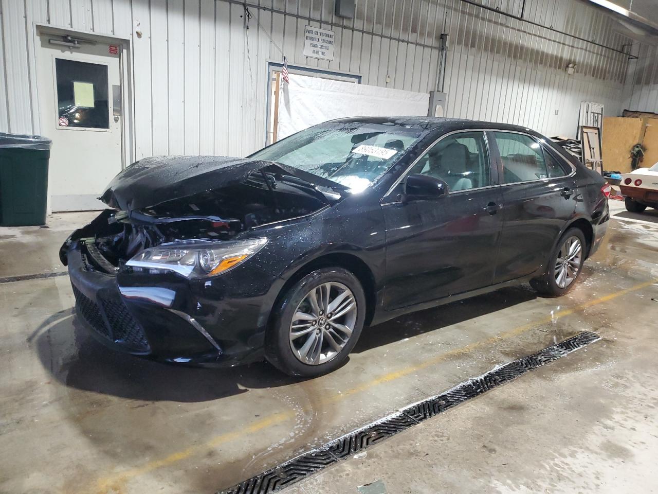 2015 Toyota Camry - Image 1