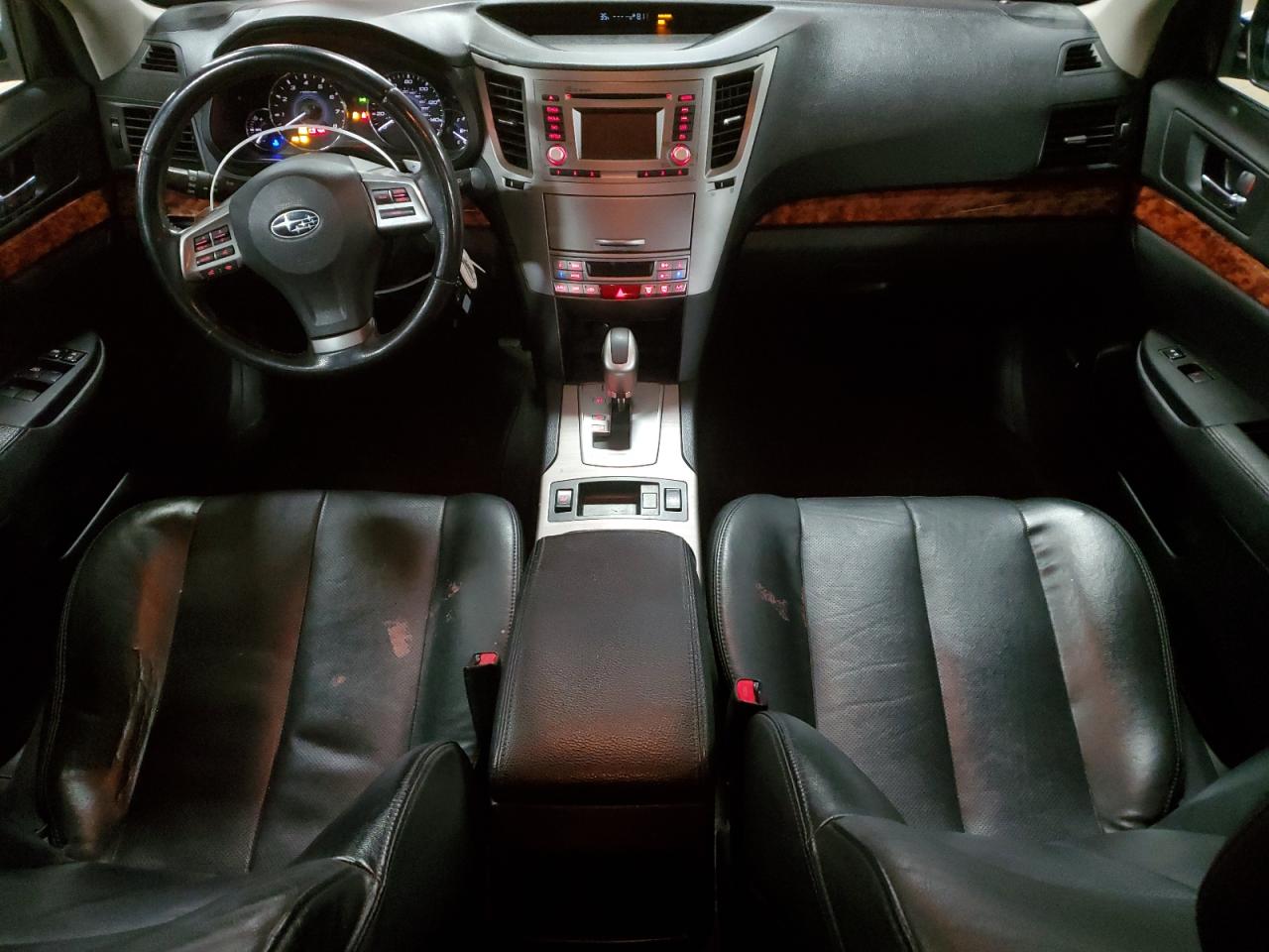 2012 Subaru Outback - Image 8