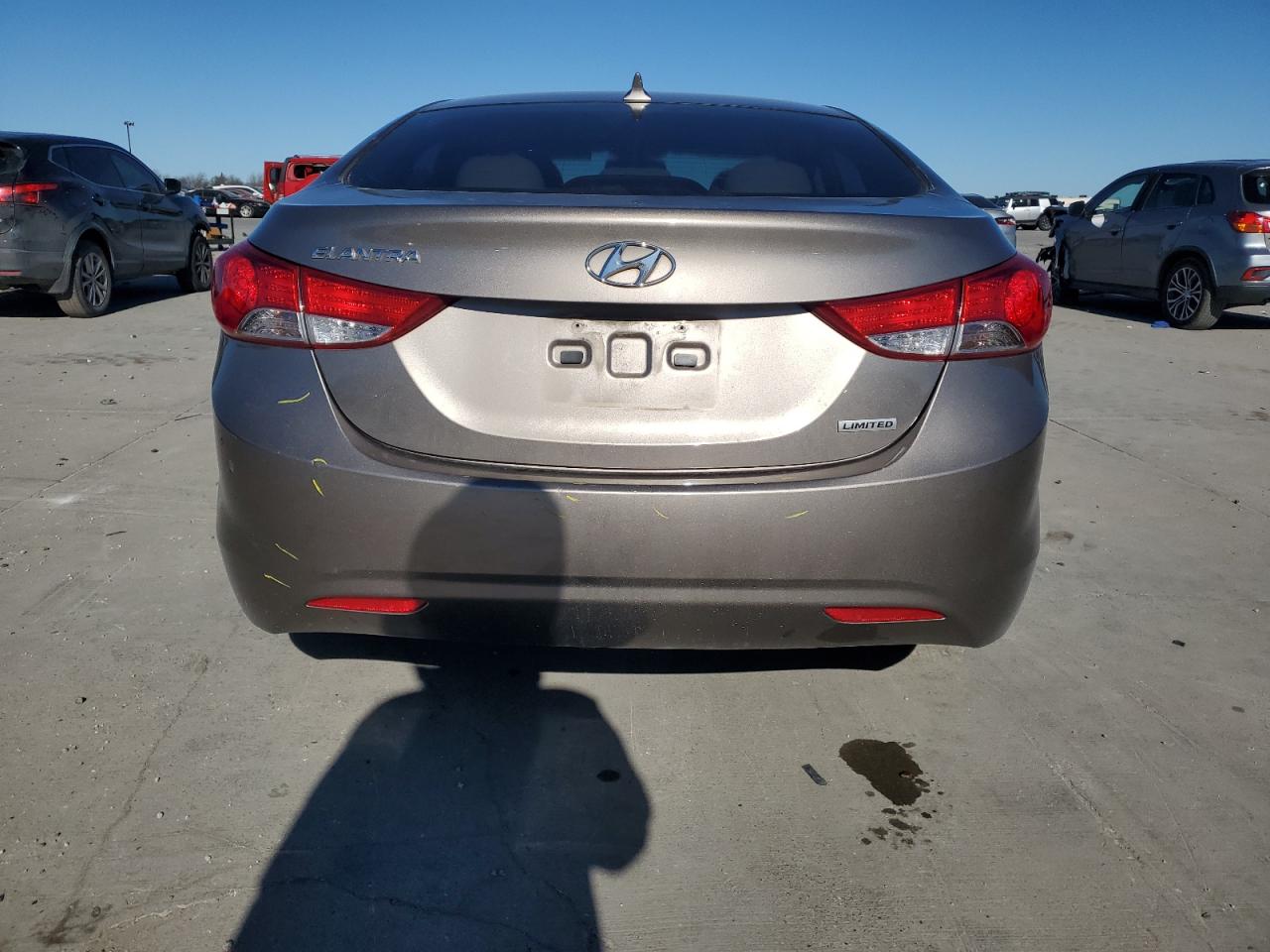 2013 Hyundai Elantra - Image 6