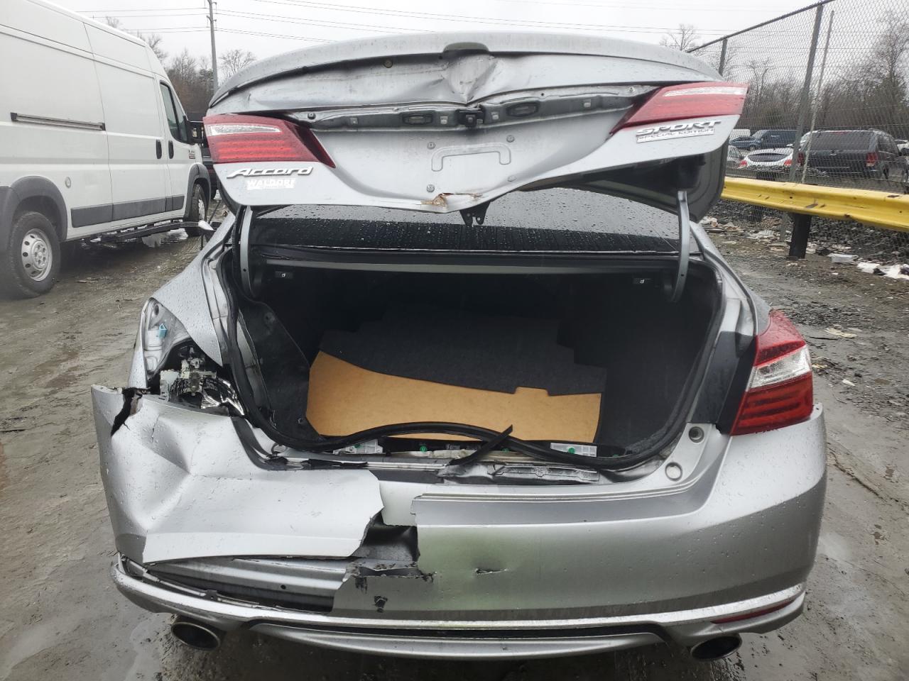 2017 Honda Accord - Image 6