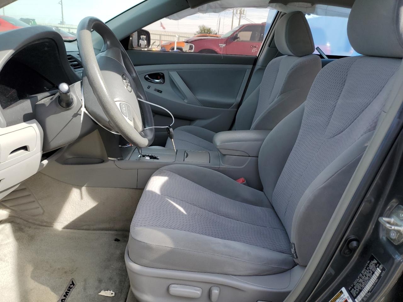 2011 Toyota Camry - Image 7