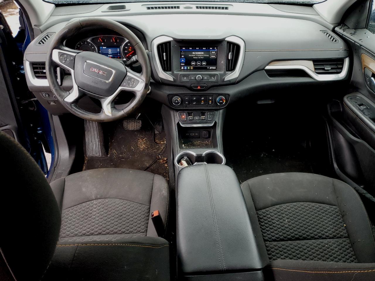 2020 GMC Terrain - Image 8