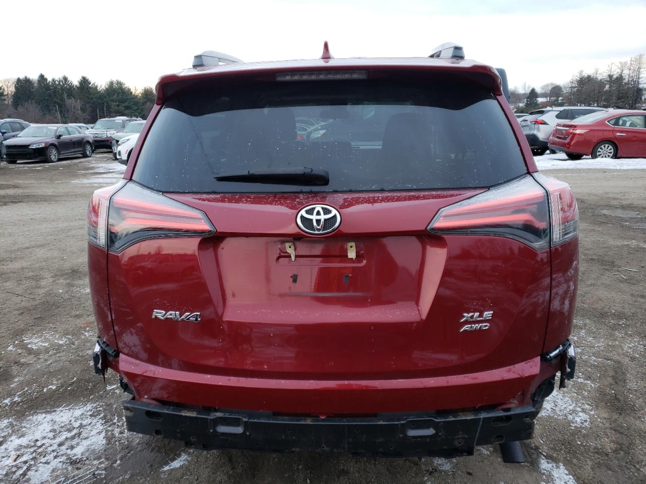 2018 Toyota RAV 4 - Image 6