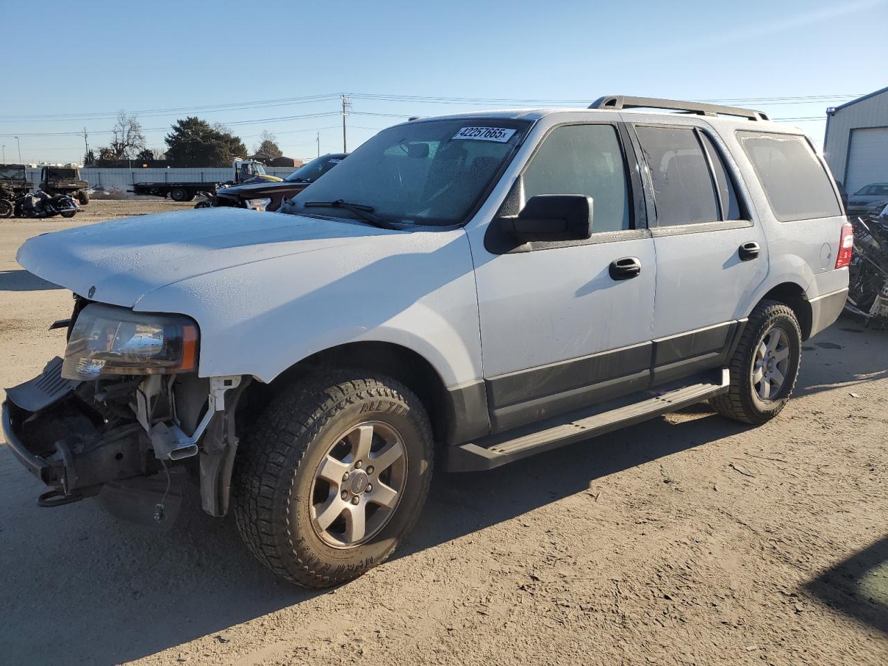2017 Ford Expedition - Image 1