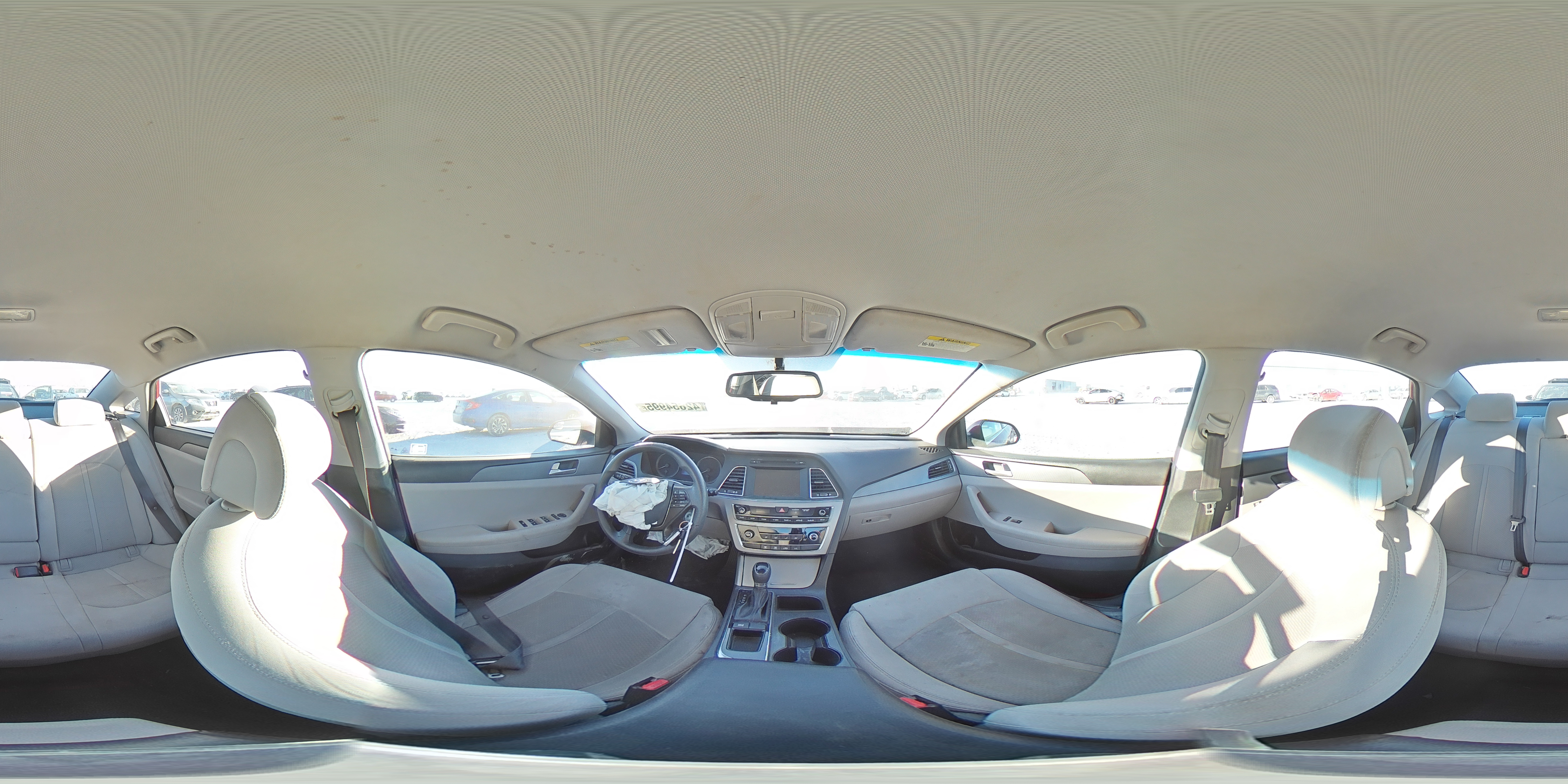 2016 Hyundai Sonata - Image 12