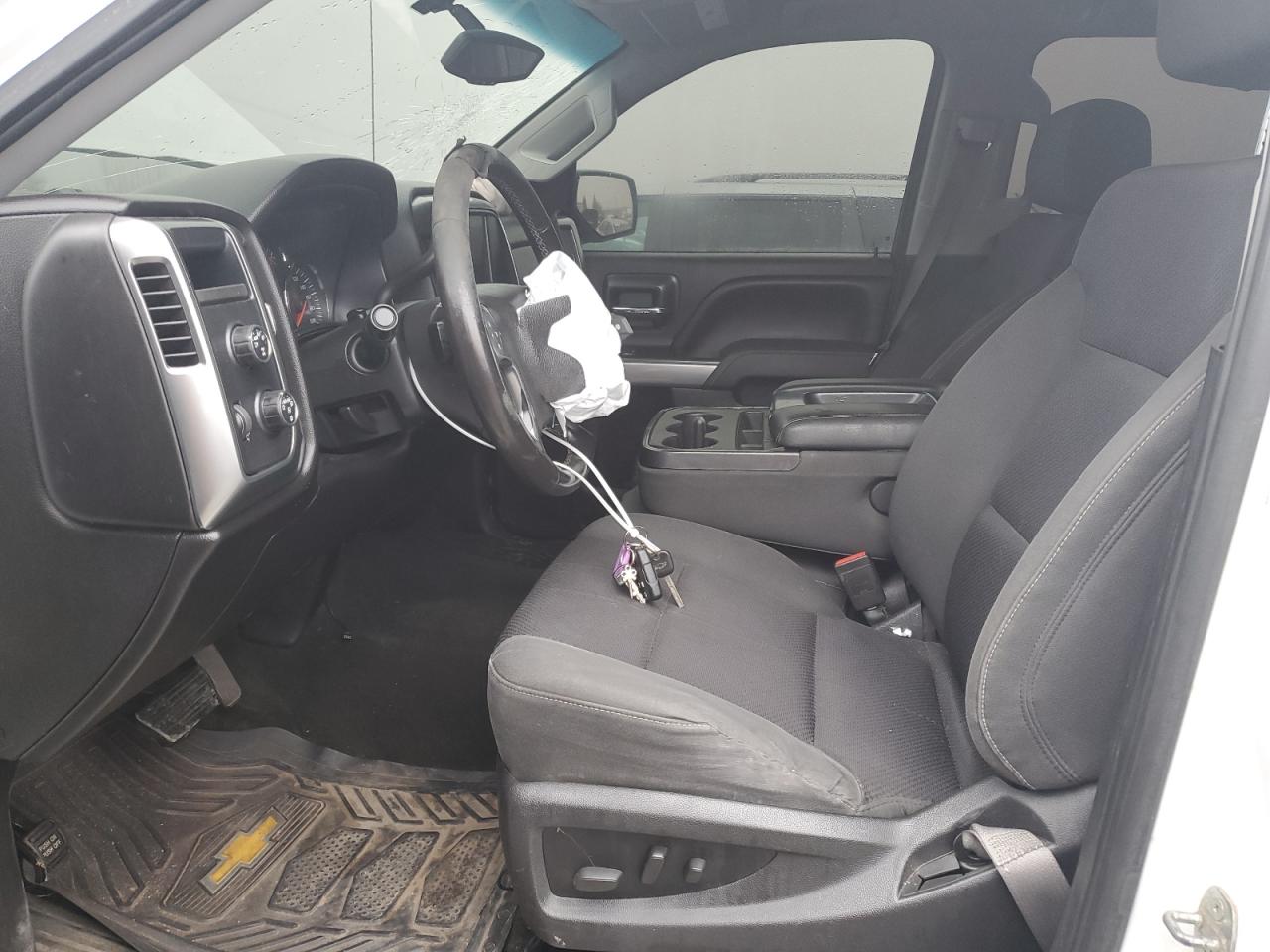 2014 Chevrolet Silverado - Image 7