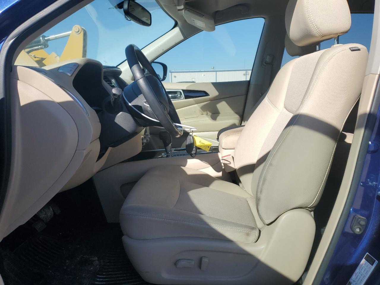 2017 Nissan Pathfinder - Image 7
