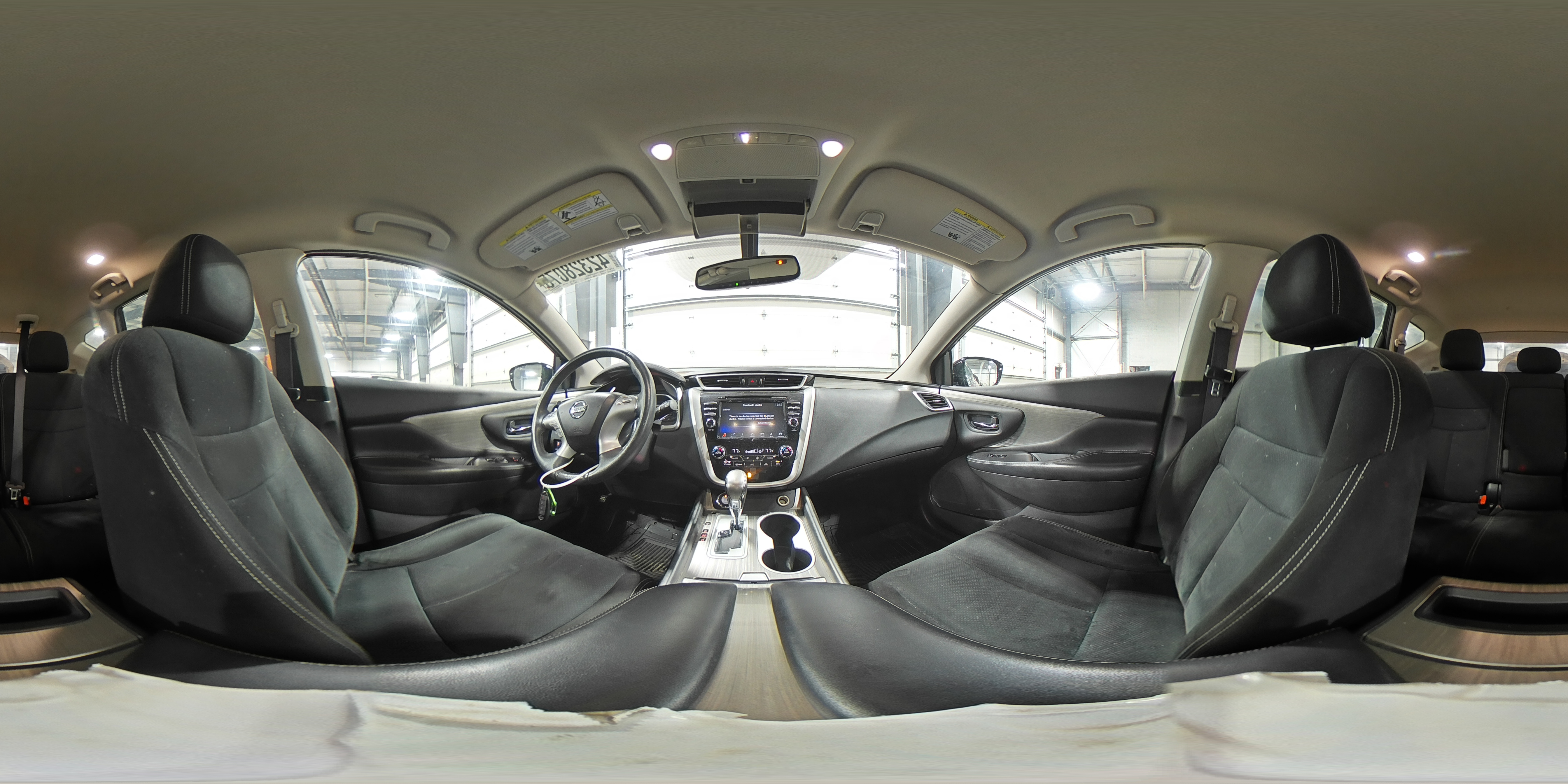 2015 Nissan Murano - Image 15