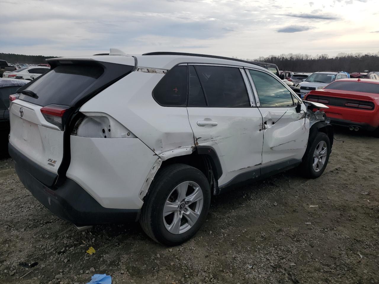 2T3P1RFV5KW042052 TOYOTA RAV4 2019
