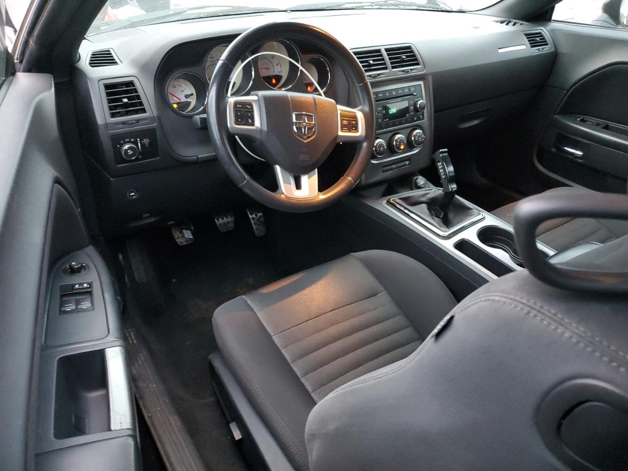 2013 Dodge Challenger - Image 8