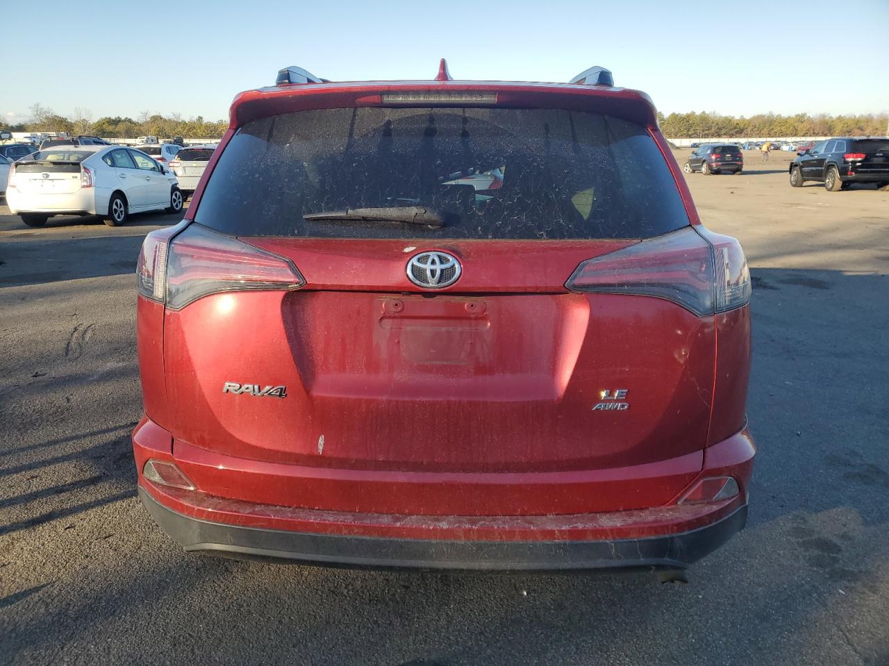 2017 Toyota RAV 4 - Image 6