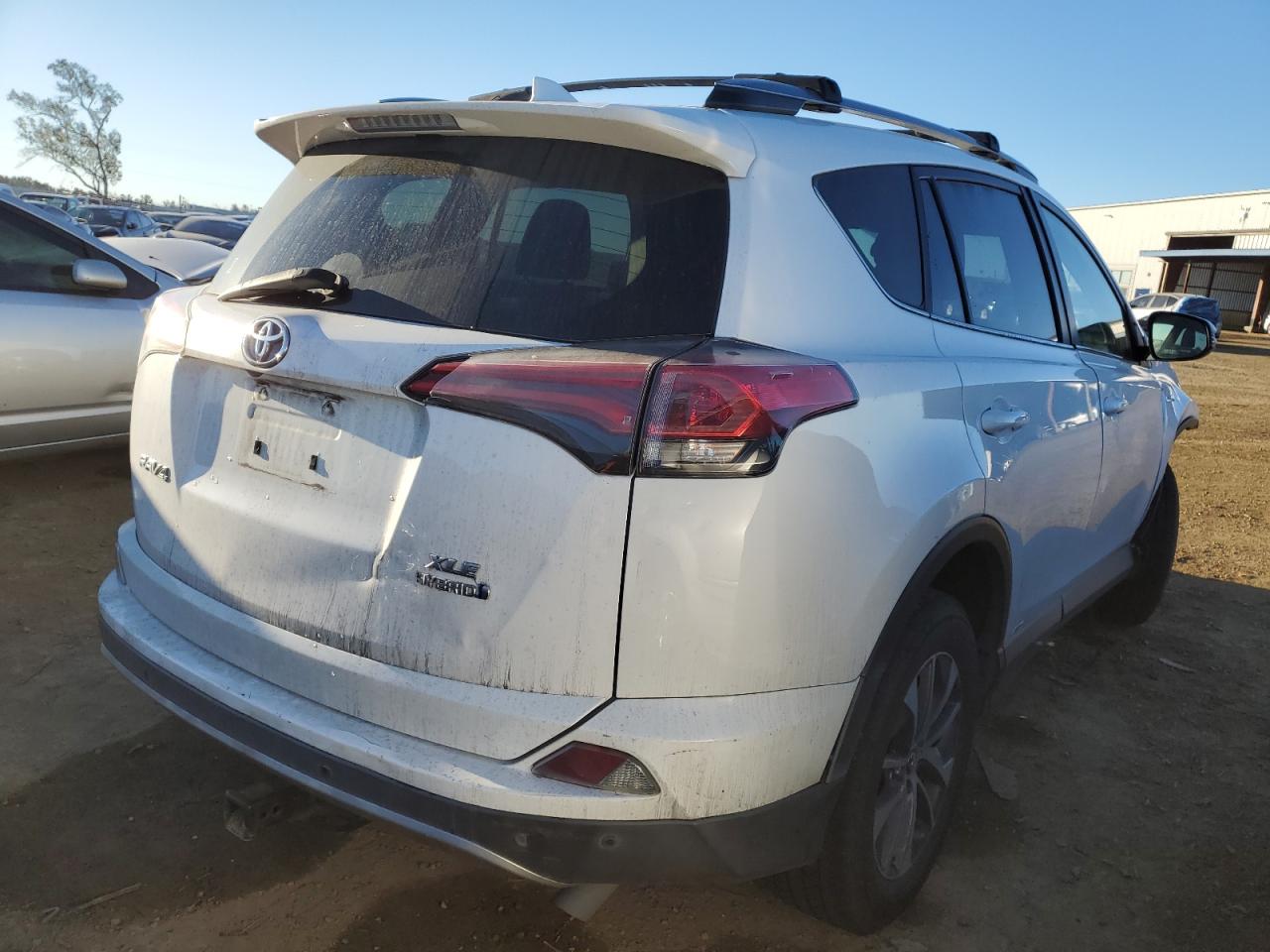 2018 Toyota RAV 4 - Image 3