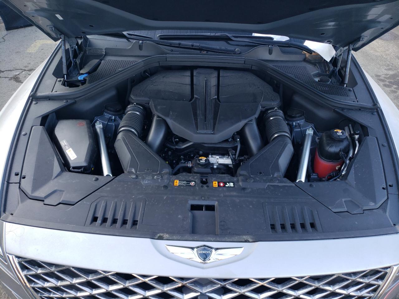 2023 Genesis GV80 - Image 11
