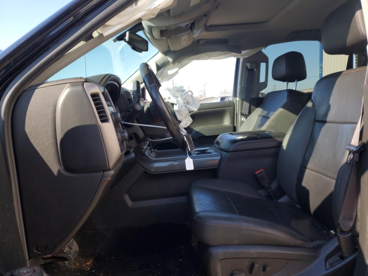 2017 GMC Sierra - Image 7