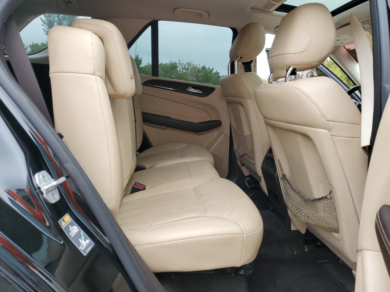 2018 Mercedes-Benz GLE - Image 11