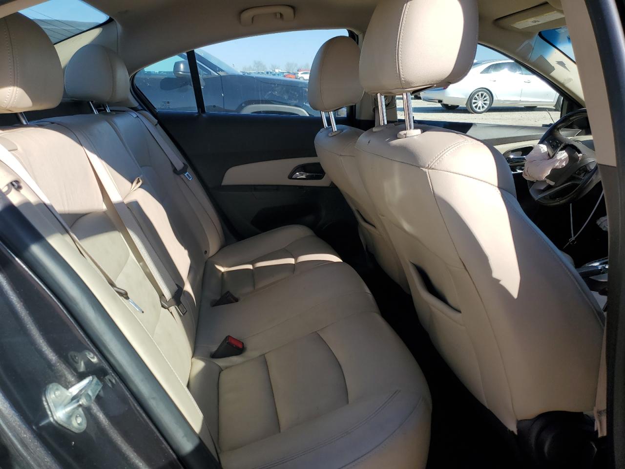 2014 Chevrolet Cruze - Image 10