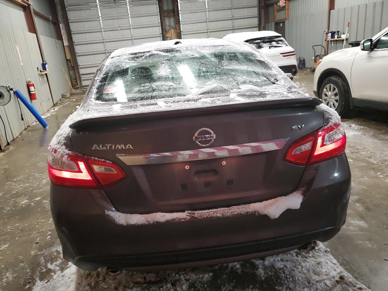 1N4AL3AP0GC127984 NISSAN ALTIMA 2016