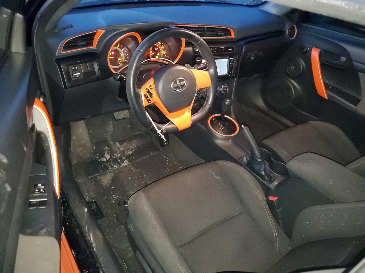 2015 Toyota tC - Image 8