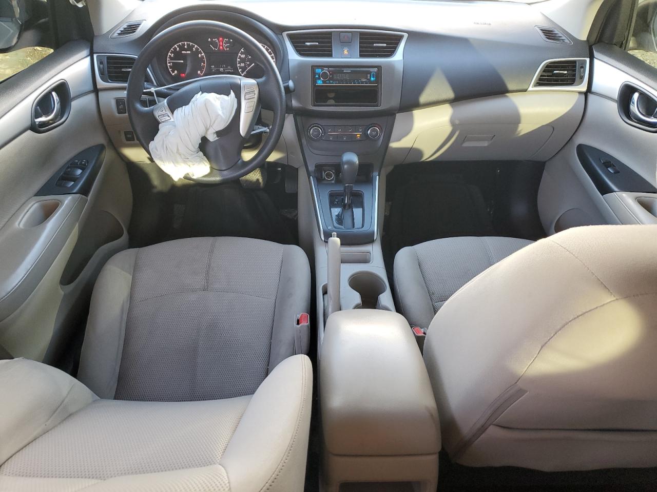 2017 Nissan Sentra - Image 8