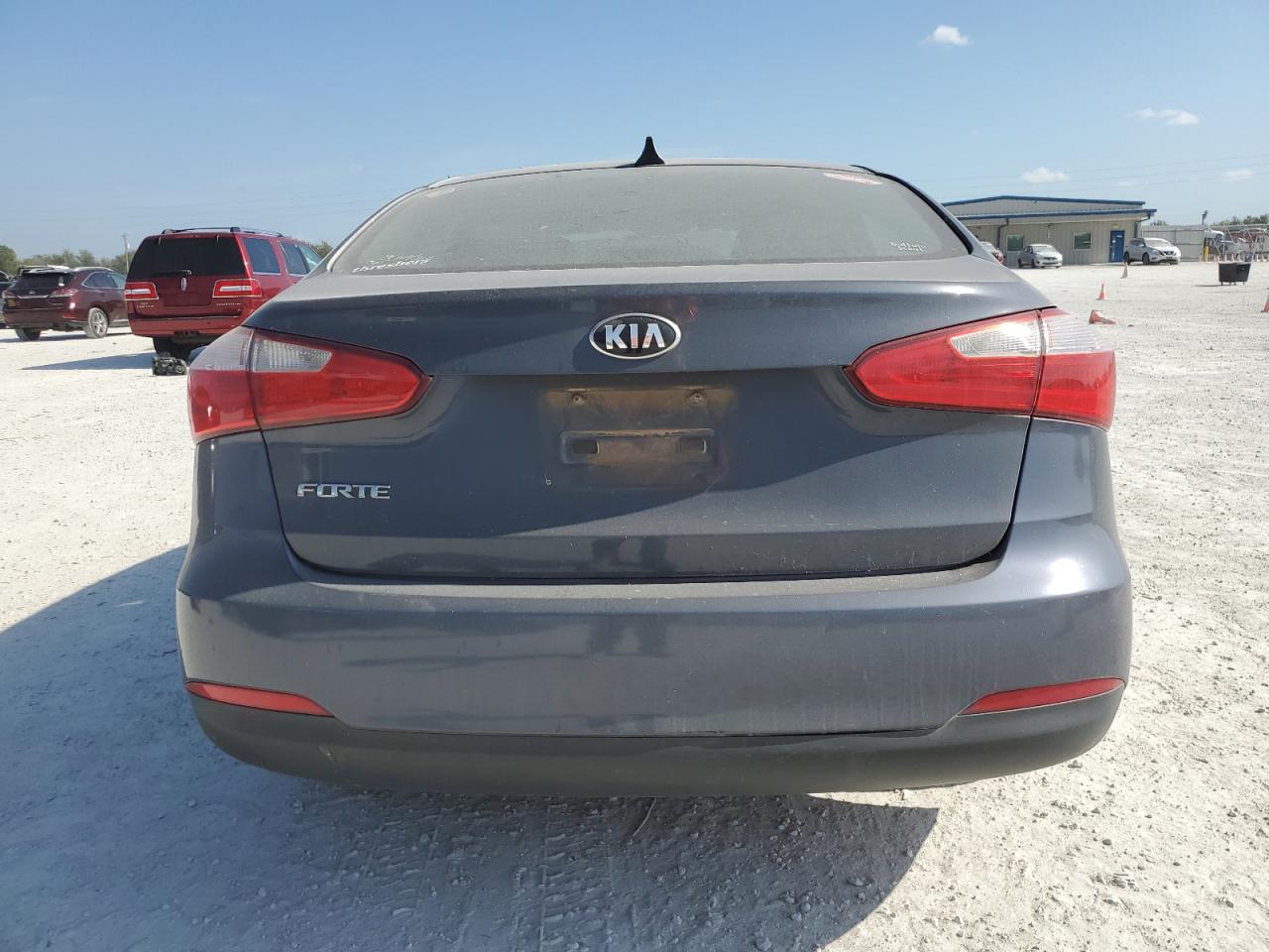 VIN KNAFX4A64F5256473 2015 KIA FORTE no.6