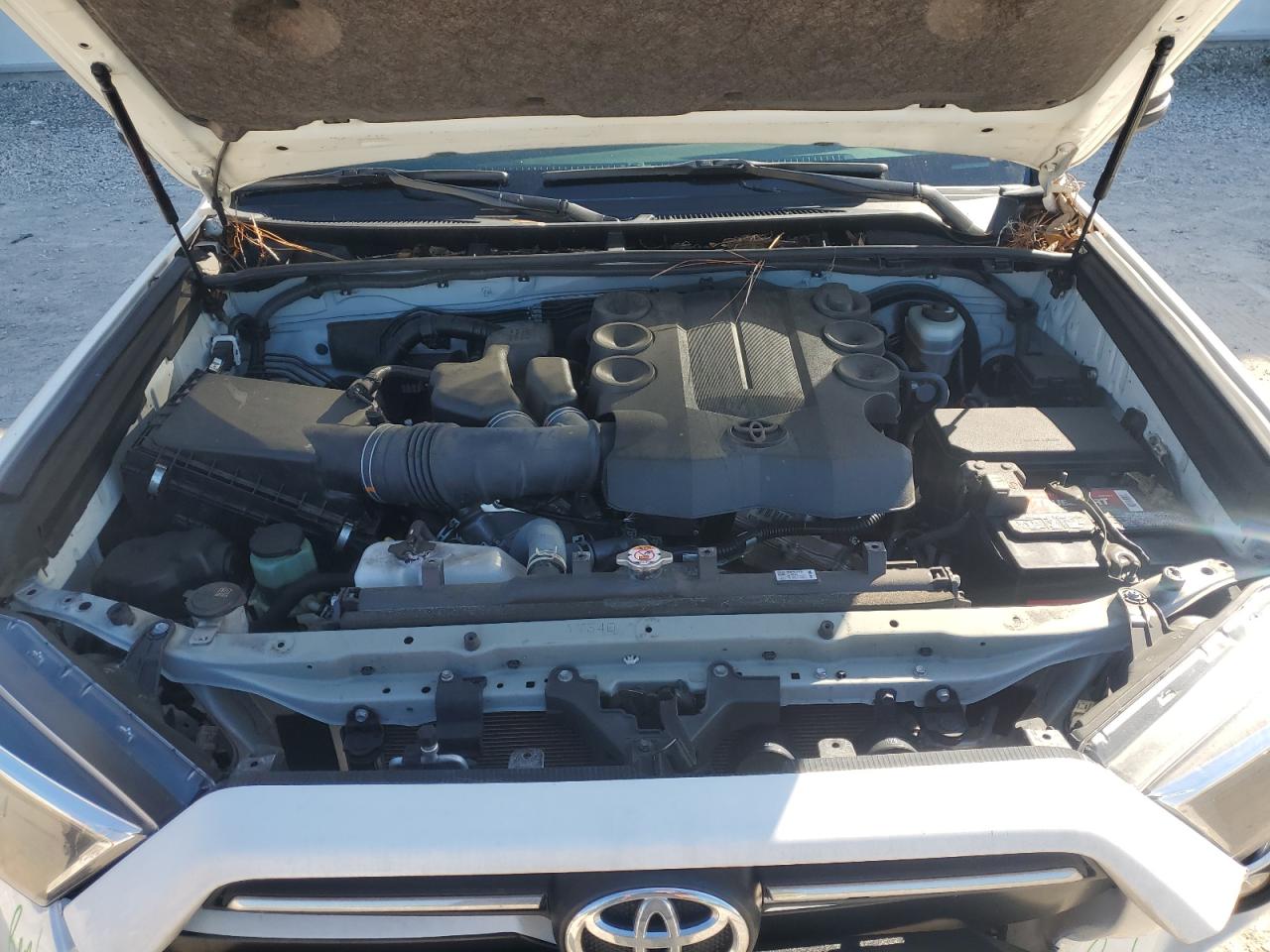 2021 Toyota 4Runner - Image 12