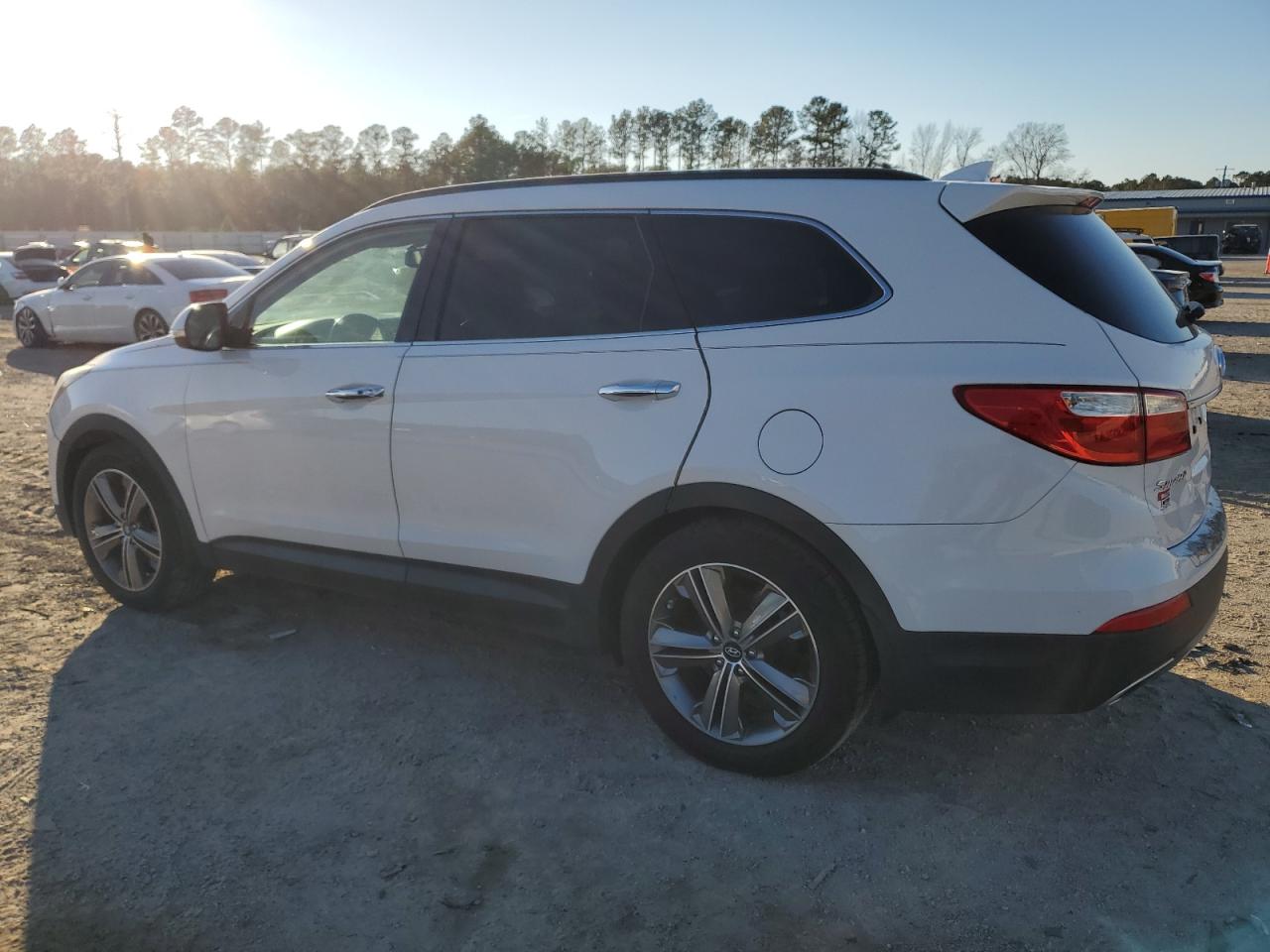 2013 Hyundai Santa Fe - Image 2